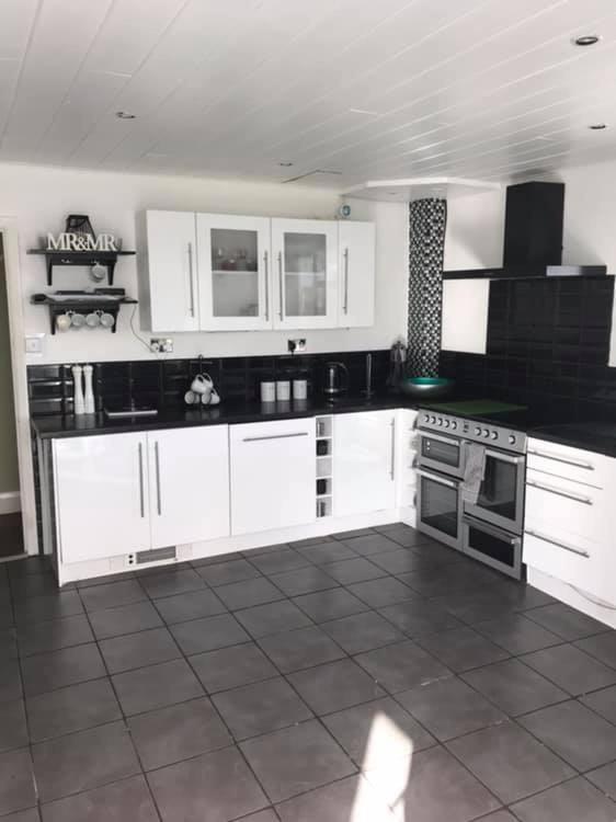 Casa vacanze Sunnyside - Large Seaside With Views And Hot Tub