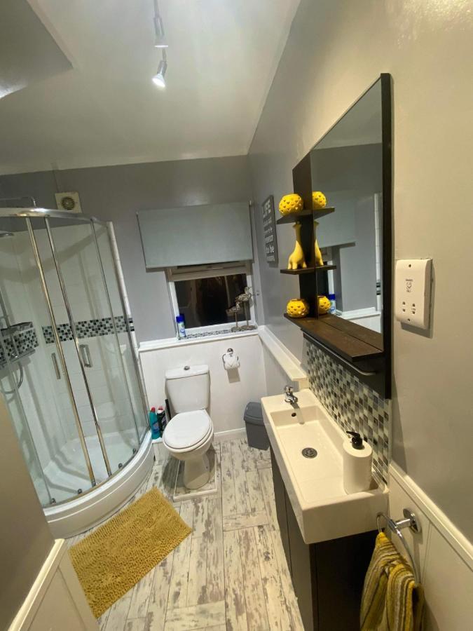 Sunnyside - Large Seaside With Views And Hot Tub