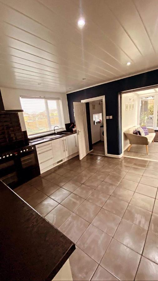 Casa vacanze Sunnyside - Large Seaside With Views And Hot Tub *